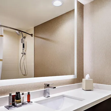 Cleveland Marriott East Hotel Warrensville Heights Exterior photo