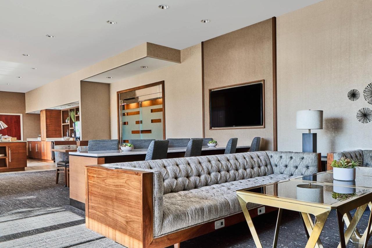 Cleveland Marriott East Hotel