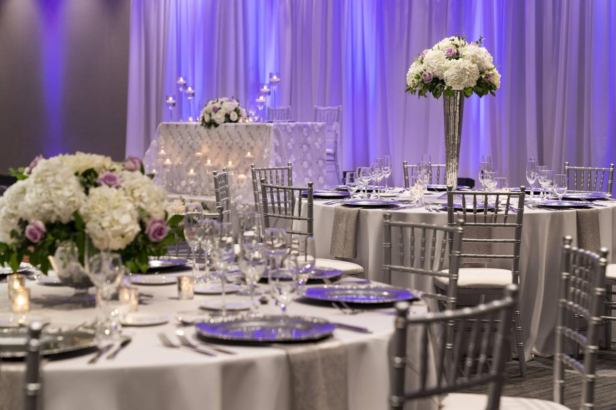 Hotel Cleveland Marriott East Warrensville Heights
