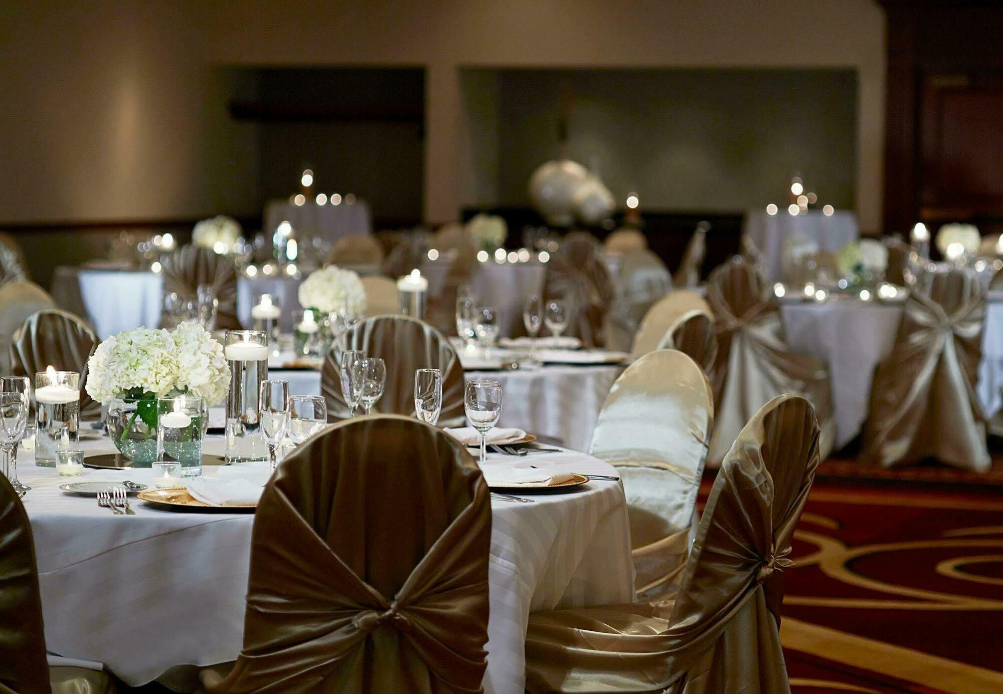 Cleveland Marriott East 3*